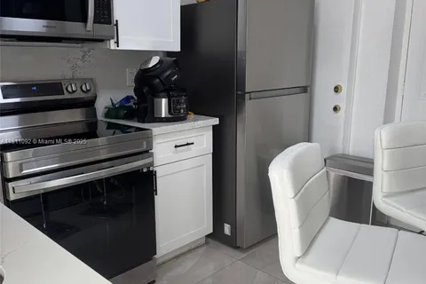 5010 NW 190th St, Miami Gardens FL 33055