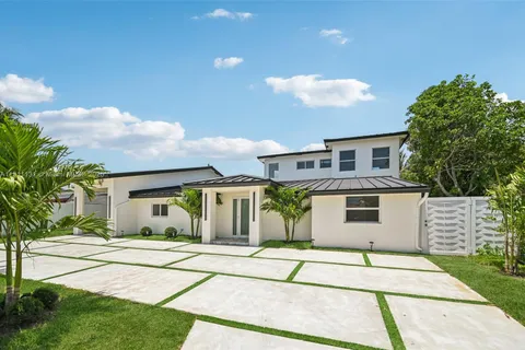 2001 SW 23rd Ave, Fort Lauderdale FL 33312
