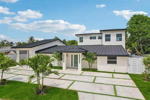 2001 SW 23rd Ave, Fort Lauderdale FL 33312