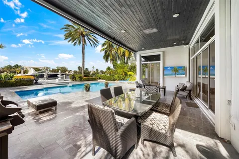 301 S Riverside, Pompano Beach FL 33062