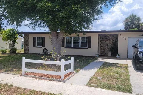 3148 Normandy Dr, Port Charlotte FL 33952