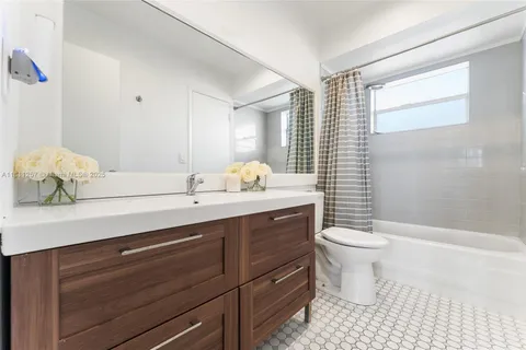 4341 NW 16th Street # 206, Lauderhill FL 33313