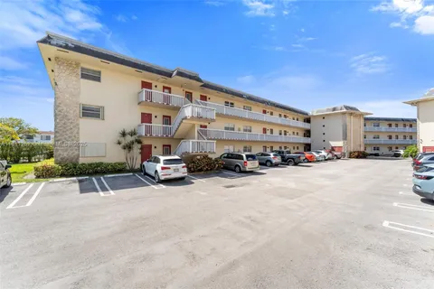 4341 NW 16th Street # 206, Lauderhill FL 33313