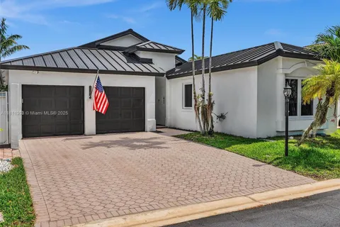 13381 SW 151st Ter, Miami FL 33186