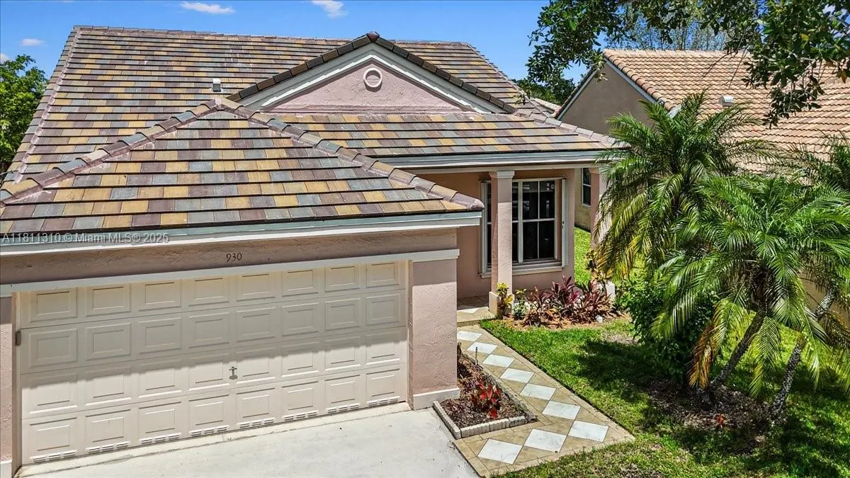 930 Briar Ridge Rd, Weston FL 33327
