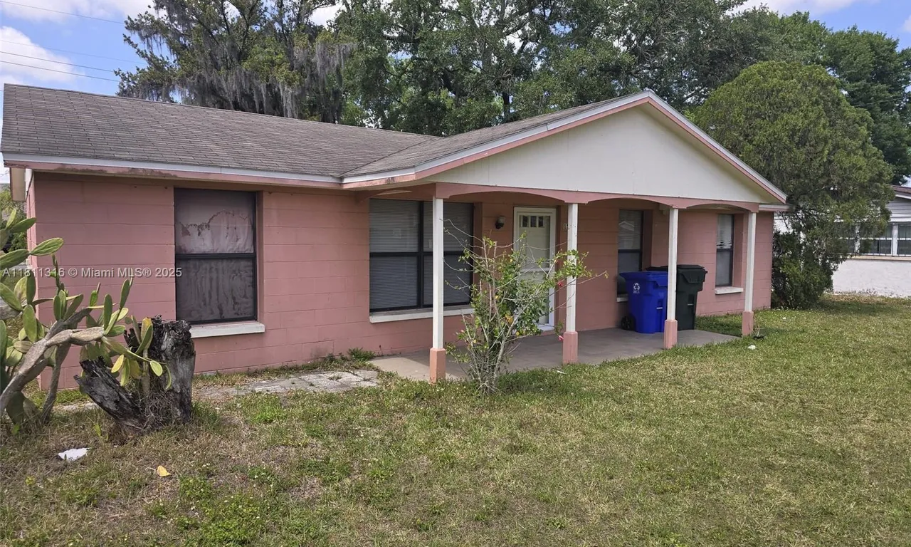 1521 Richmond Road, Lakeland FL 33805