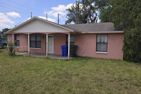 1521 Richmond Road, Lakeland FL 33805