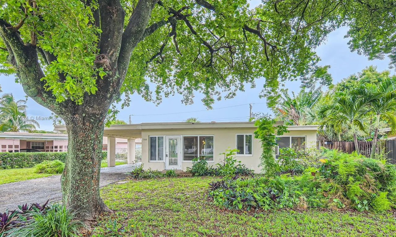 3600 SW 2nd St, Fort Lauderdale FL 33312