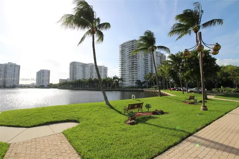 18151 NE 31 CT # 603, Aventura FL 33160