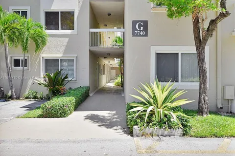 7740 Camino Real # 407, Miami FL 33143