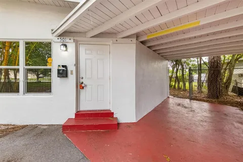 501 Carolina Ave, Fort Lauderdale FL 33312
