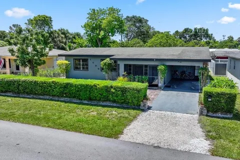 1090 SW 31st St, Fort Lauderdale FL 33315