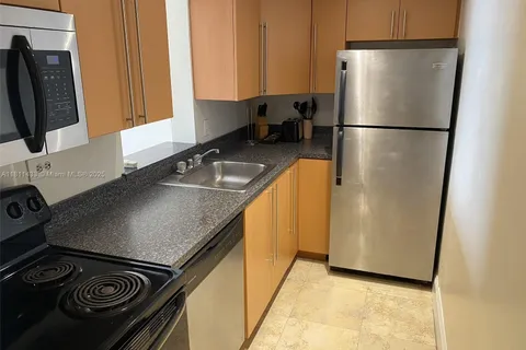 1740 NW N River Dr # 512, Miami FL 33125