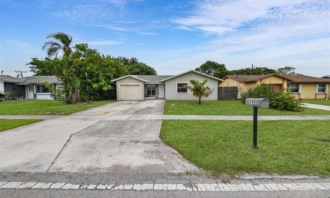 1920 NW 3rd Ave, Pompano Beach FL 33060