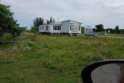 310 N Ffa Rd, Fort Pierce FL 34945