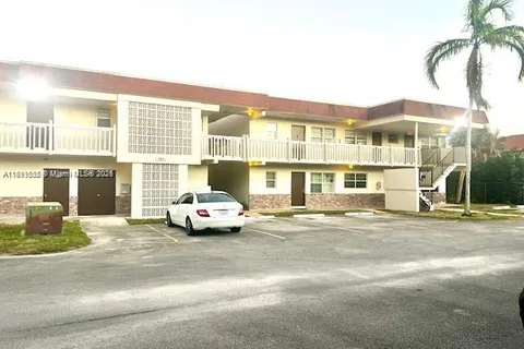 4169 SW 67th Ave # 116A, Davie FL 33314