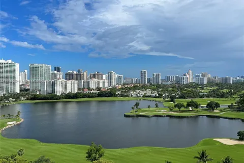 3625 N Country Club Dr # 1908, Aventura FL 33180