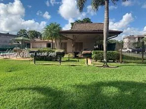 2431 SW 82nd Ave # 205, Davie FL 33324