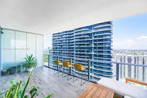 1010 Brickell Ave # 4411, Miami FL 33131