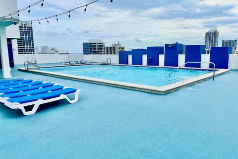 401 69th St # 405, Miami Beach FL 33141