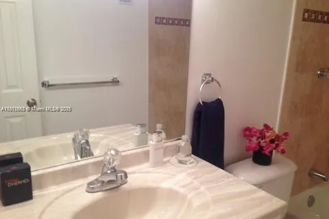 3910 Inverrary Blvd # B, Lauderhill FL 33319