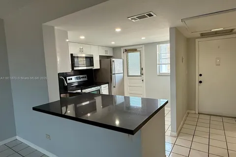 445 NE 195th St # 329, Miami FL 33179