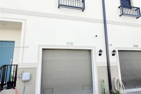 1131 SW 7th Ct, Florida City FL 33034