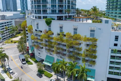 1750 N Bayshore Dr # 1407, Miami FL 33132