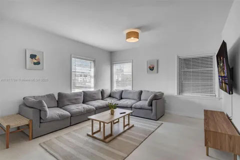 7835 Harding Ave # 1, Miami Beach FL 33141