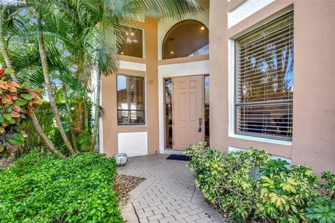 10160 Spyglass, Boca Raton FL 33498