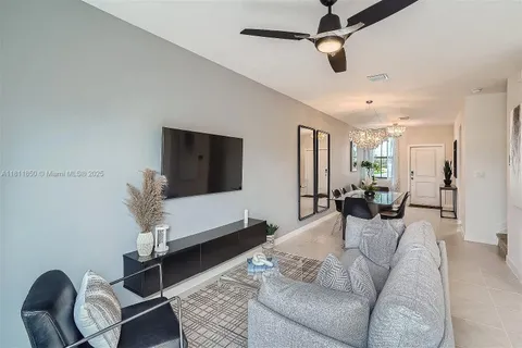 339 NE 12th St # 339, Florida City FL 33034