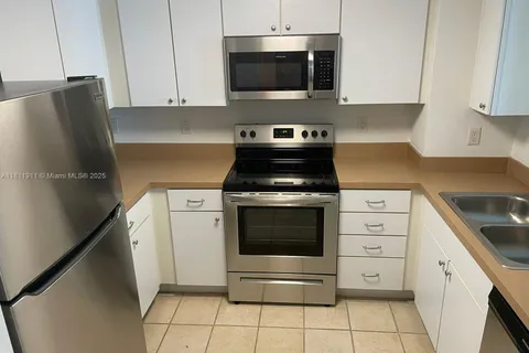 1250 S Miami Ave # 1508, Miami FL 33130