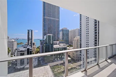 1010 Brickell Ave # 2204, Miami FL 33131
