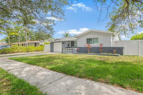 4905 Johnson St # 0, Hollywood FL 33021