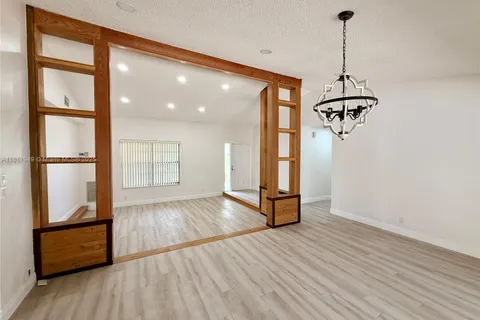 9788 NW 3rd Mnr, Coral Springs FL 33071