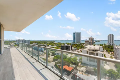 3470 E Coast Ave # H1401, Miami FL 33137