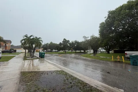 24301 SW 107 AV, Homestead FL 33032