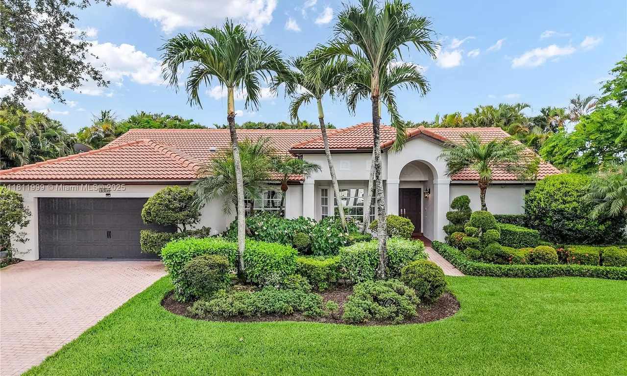 1304 NW 127th Dr, Sunrise FL 33323