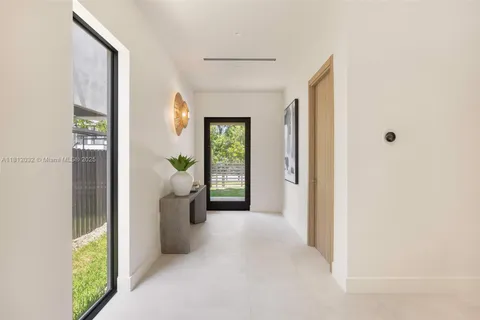 3150 Elizabeth Street, Coconut Grove FL 33133