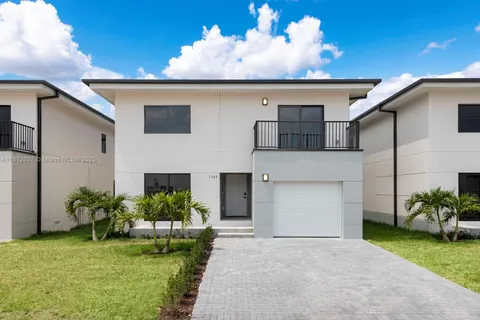 1374 NW 1 ST, Florida City FL 33034
