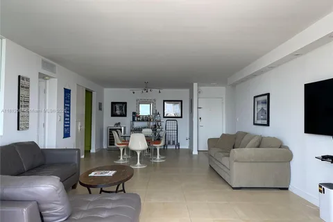 11 Island Ave # 1408, Miami Beach FL 33139