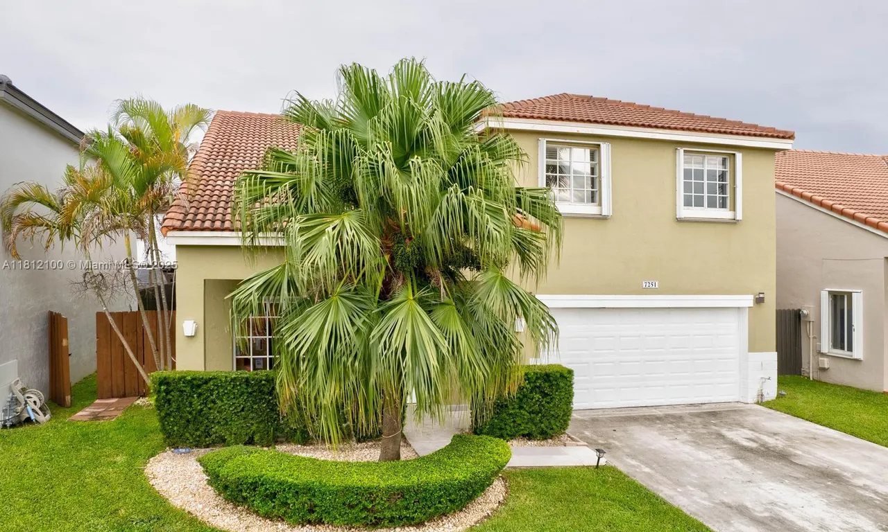 7251 SW 158th Pl, Miami FL 33193