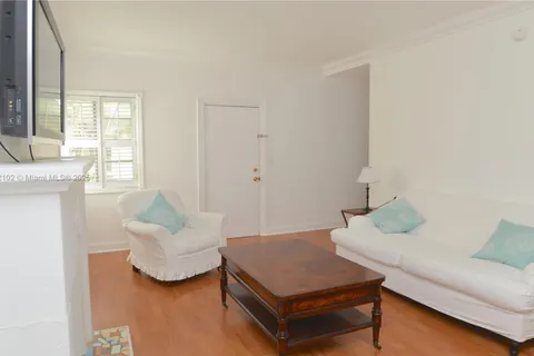 1341 Meridian Ave # 206, Miami Beach FL 33139