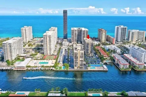 2049 S Ocean Dr # 202, Hallandale Beach FL 33009