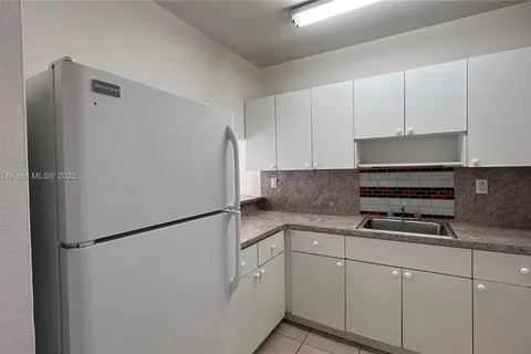 3675 W 11th Ave # 310, Hialeah FL 33012