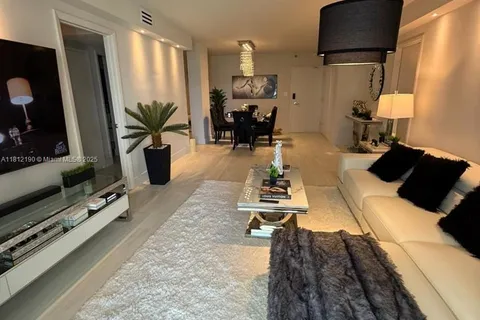 5151 Collins Ave # 726, Miami Beach FL 33140