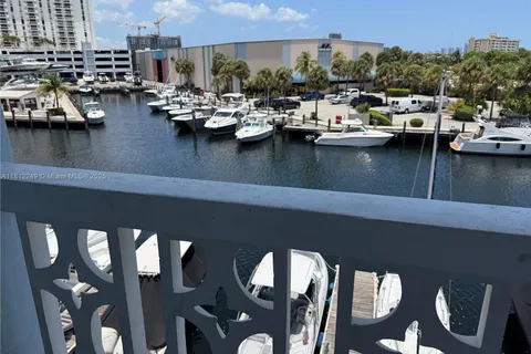 13155 Ixora Ct # 311, North Miami FL 33181