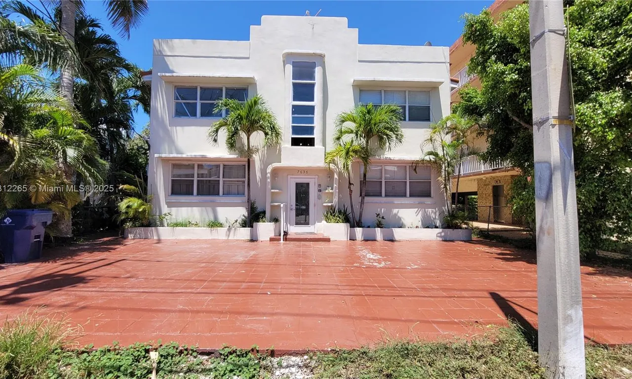 7636 Abbott Ave # 4, Miami Beach FL 33141