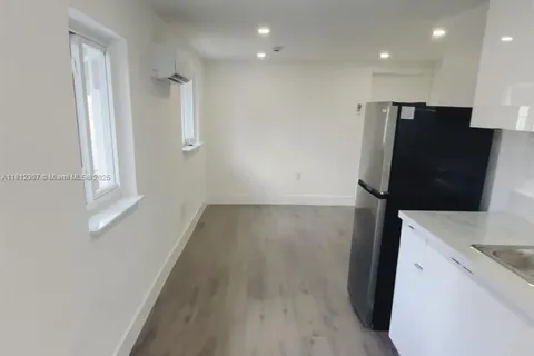 10320 NW 30th Ave # 0, Miami FL 33147