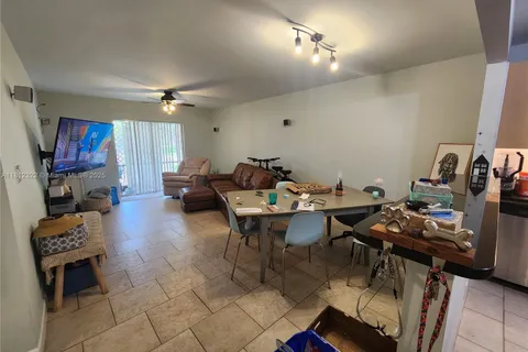 4135 NW 88th Ave # 103, Coral Springs FL 33065